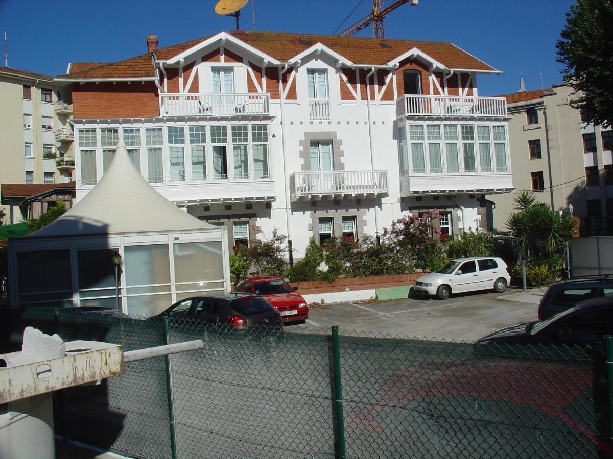 מונדקה Hotel Atalaya מראה חיצוני תמונה